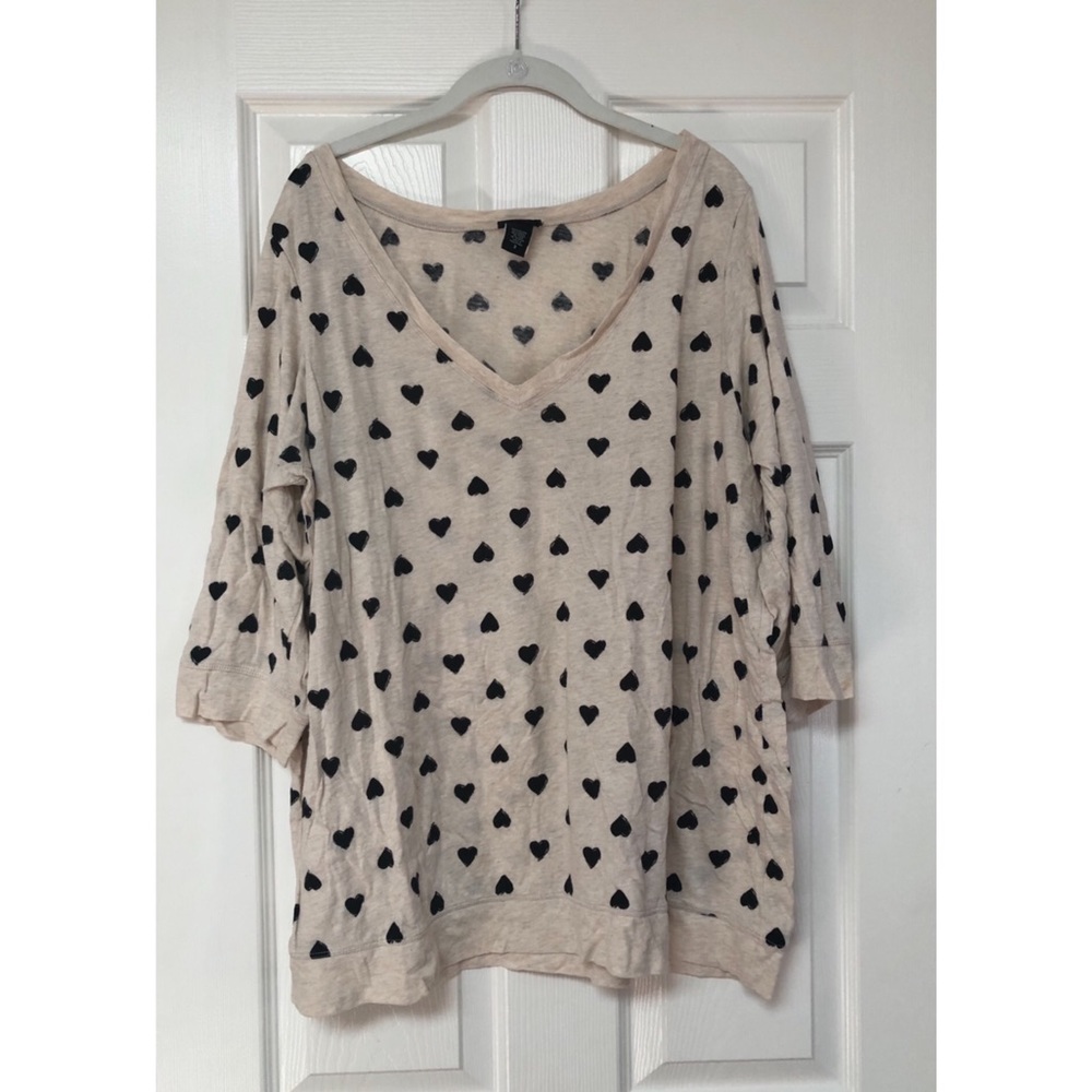 Torrid plus size heart pattern top